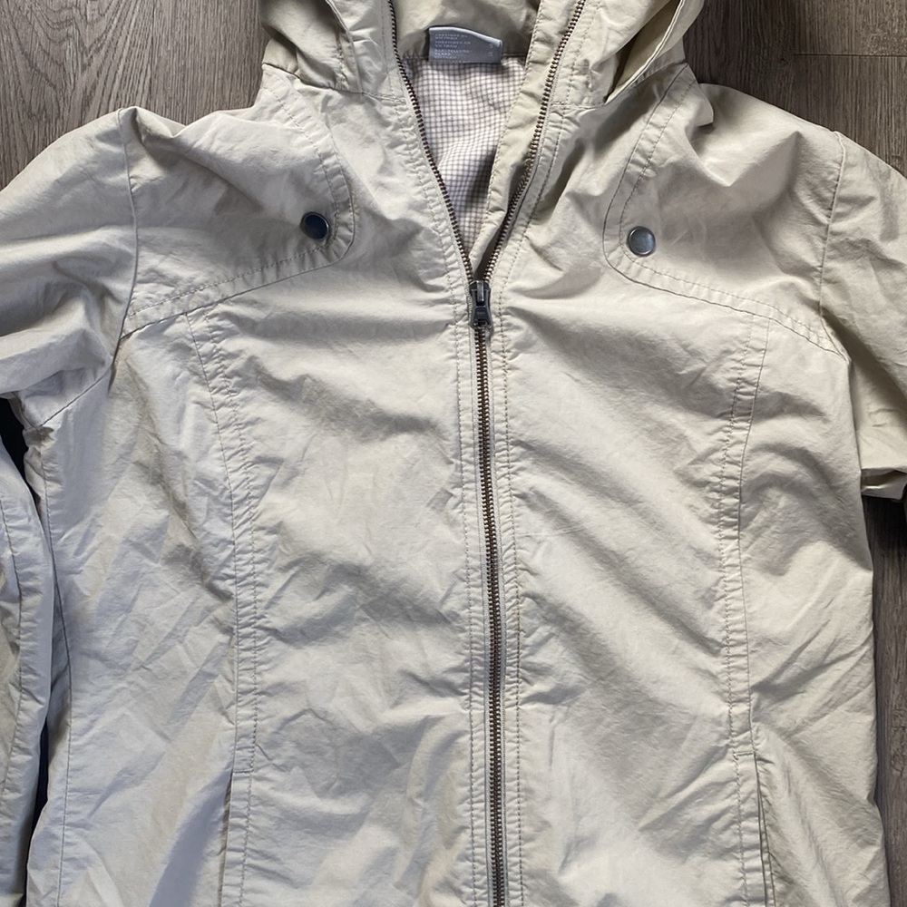 Columbia Cream Utility Jacket with Hood - Picture 2 of 5
